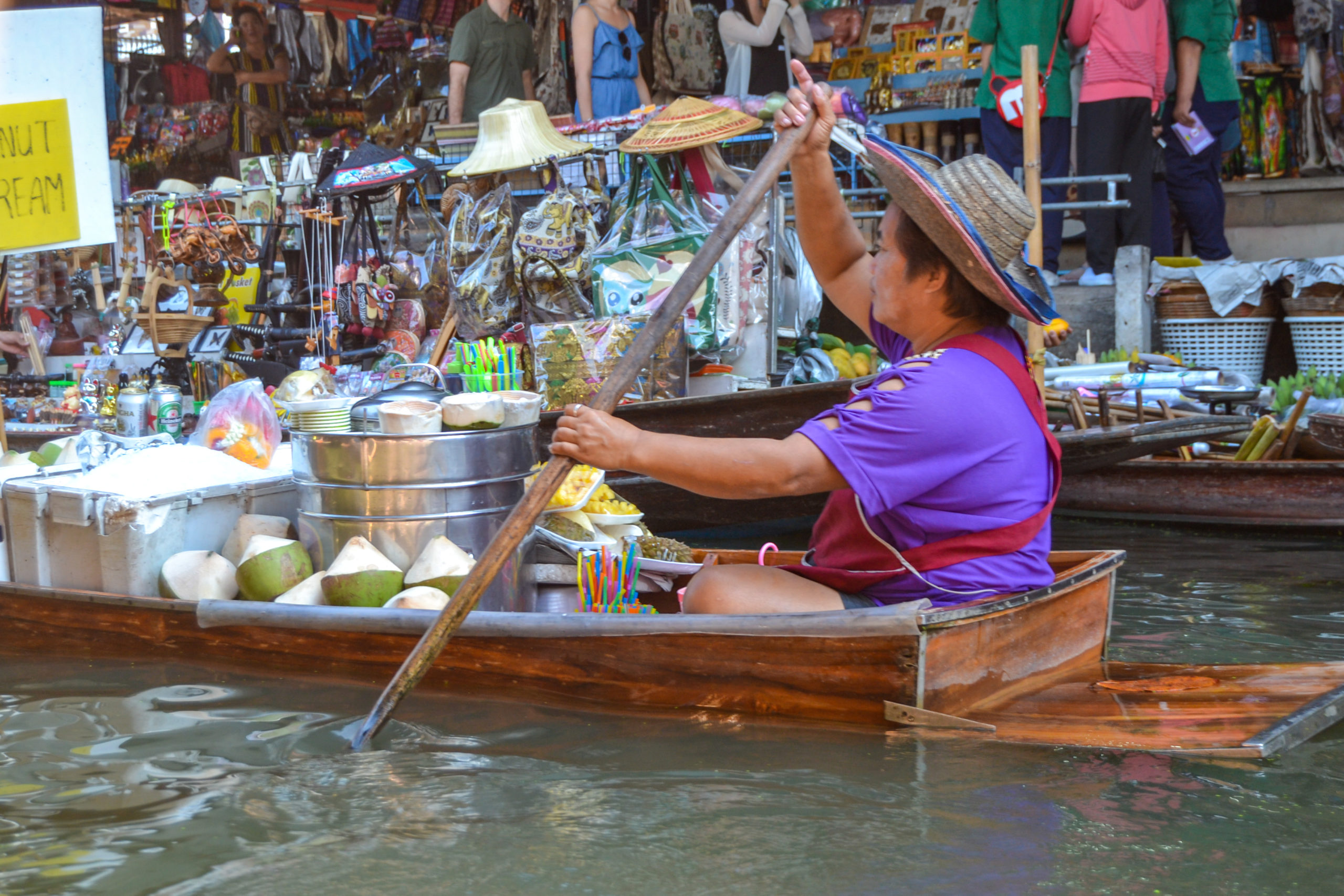 Floating market-2