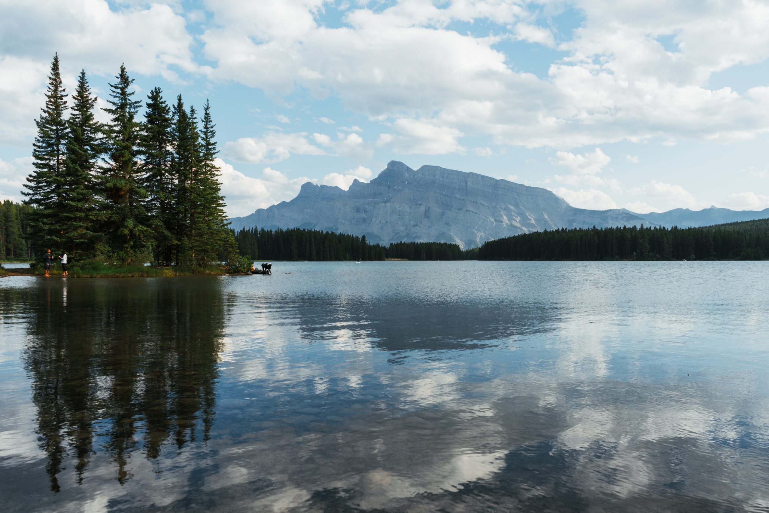 banff lake